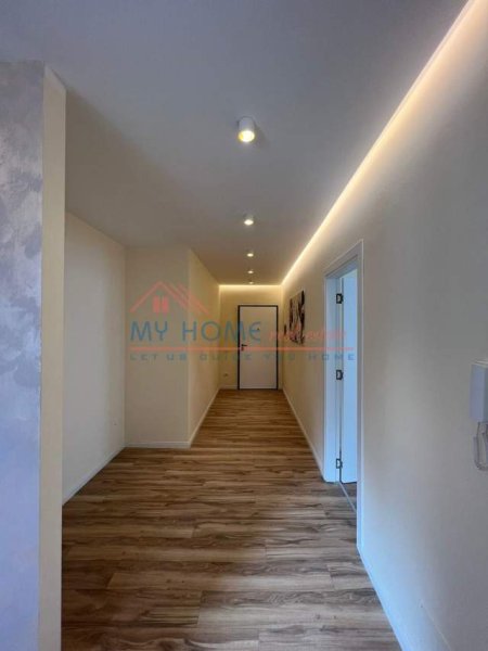 Tirane, jepet me qera apartament 2+1+BLK Kati 2, 133 m² 900 Euro (Hiqmet Buzi, afer Park Life Residence)