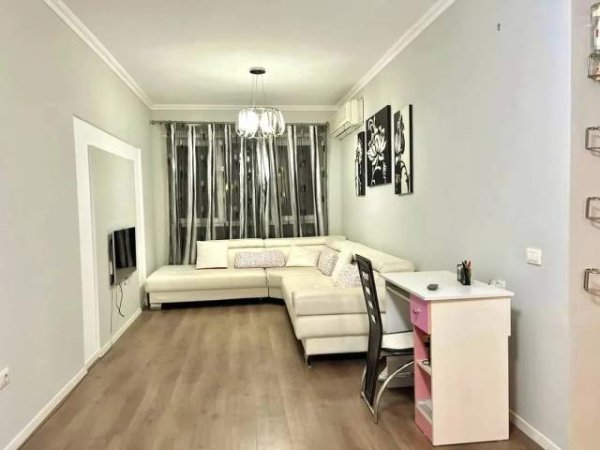 Tirane, ofert apartament  (Kopshti Zoologjik,)