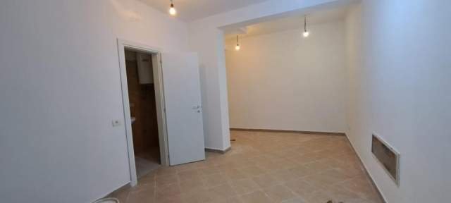 Tirane, shes apartament 2+1+BLK Kati 1, 94 m² 170.000 Euro (Kopshti Zoologjik)