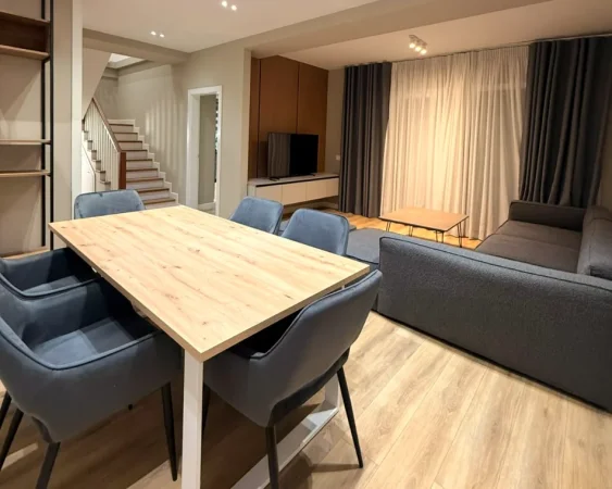 Tirane, shitet apartament duplex Dublex , 191 m² 420.000 € (Rruga Hamdi Garunja)
