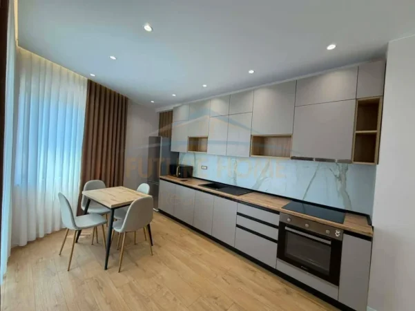 Tirane, shitet apartament 2+1 Kati 7, 101 m² 162.000 € (Unaza E Re)