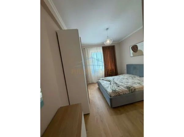 Tirane, shitet apartament 2+1 Kati 7, 101 m² 162.000 € (Unaza E Re)