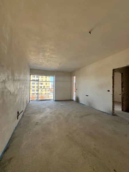 Tirane, shitet apartament 2+1+Aneks+Ballkon Kati 3, 108 m² 166.222 € (Fusha Aviacionit)