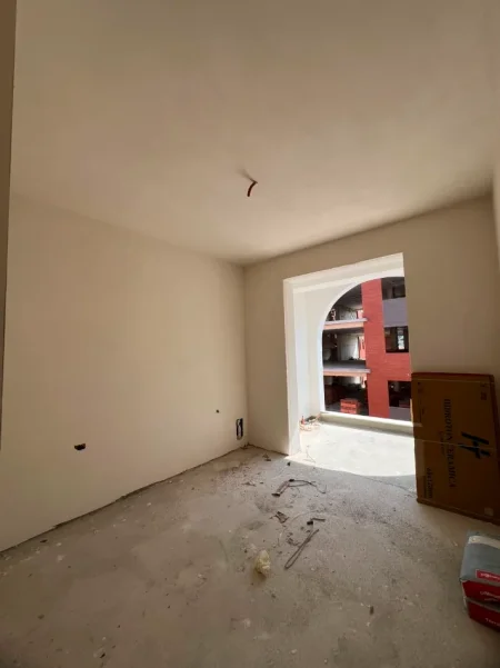 Tirane, shitet apartament 1+1 , 61 m² 65.560 € (Paskuqan)