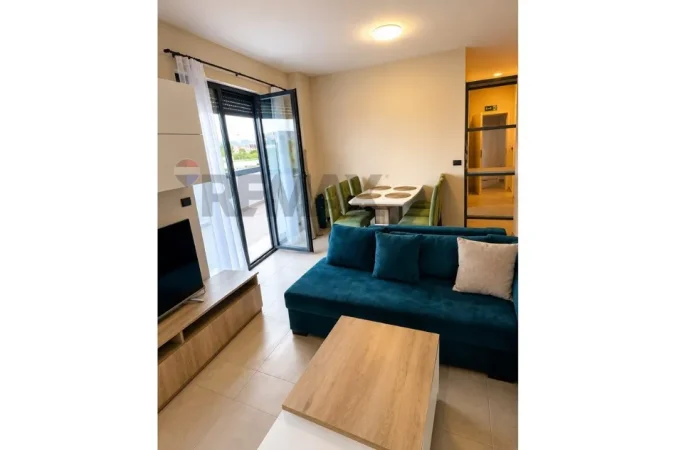 Tirane, jepet me qera apartament 1+1+Ballkon Kati 6, 65 m² 550 € (QSUT Spitali amerikan 2)