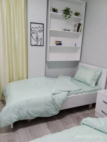 Tirane, jepet me qera apartament 2+1 Kati 4, 105 m² 800 € (21 Dhjetori)