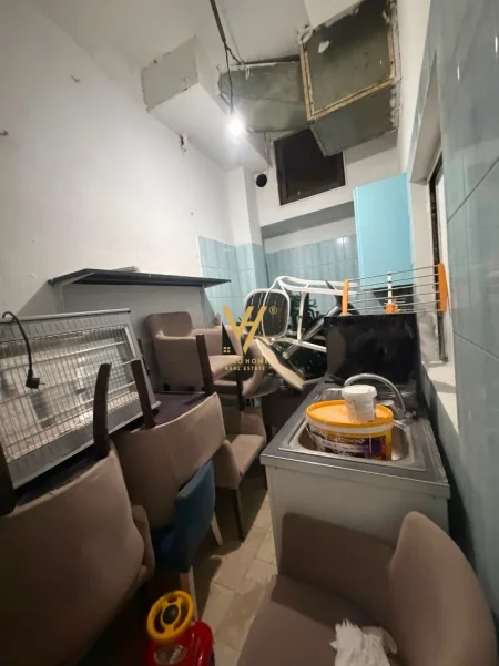 Tirane, shitet dyqan Kati 0, 76 m² 160.000 € (DON BOSKO)