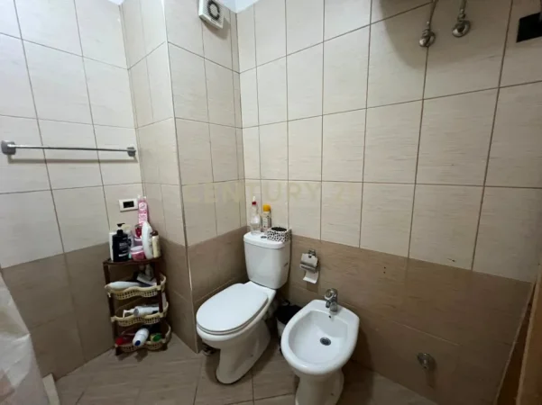 Tirane, shes apartament 2+1 Kati 5, 102 m² 160.000 € (Astir)