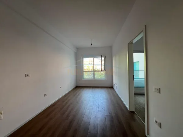 Tirane, shitet apartament 1+1+Ballkon Kati 2, 48 m² 72.450 € (Ali Demi)