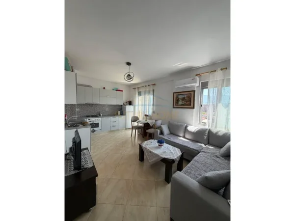Tirane, shitet apartament 1+1 Kati 6, 65 m² 115.000 € (Astir)