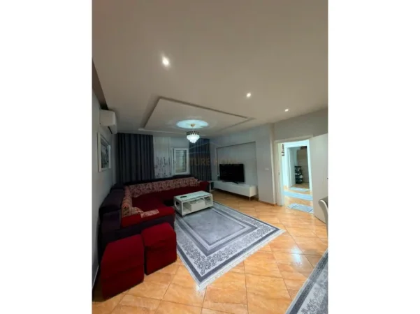 Tirane, shitet Vile 2 Katshe , 289 m² 42,000,000 Leke (BABRRU)