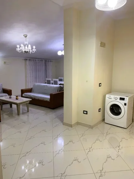 Tirane, jepet me qera apartament 2+1 Kati 3, 126 m² 600 € (5 Maji)
