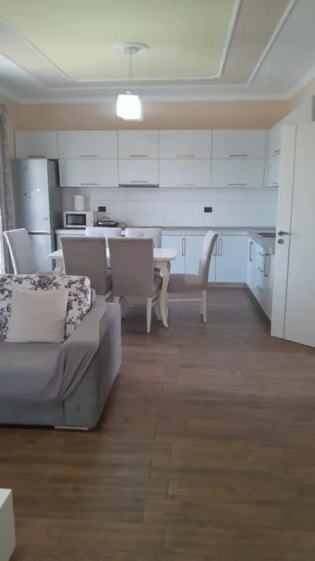 Tirane, jepet me qera apartament 2+1 Kati 4, 150 m² 600 € (Kodra E. Priftit)