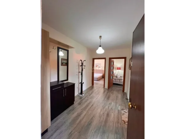 Tirane, shitet 1+1 Kati 4, 57 m² 140.000 € 