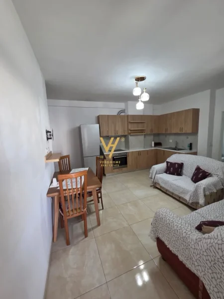 Tirane, jepet me qera apartament 2+1+Ballkon Kati 4, 95 m² 470 € (ASTIR)