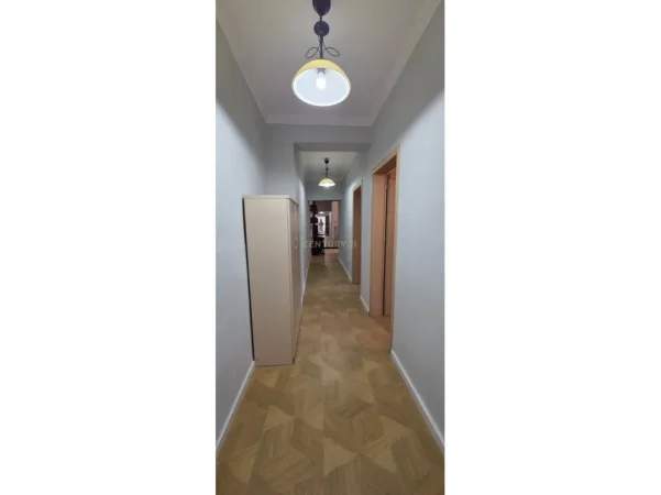 Tirane, shitet apartament 2+1 Kati 3, 80 m² 165.000 € 
