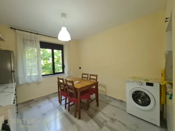 Tirane, shitet apartament 1+1 Kati 3, 55 m² 155.000 €