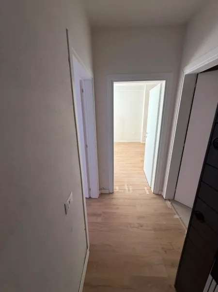 Tirane, shitet apartament 2+1 , 65 m² 93.000 € (Yzberisht)