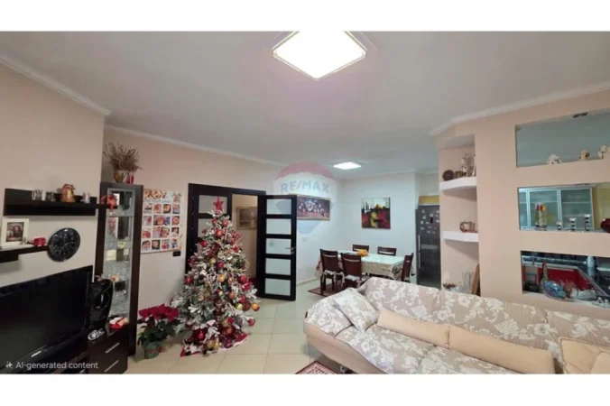 Vlore, shitet apartament 3+1 Kati 7, 131 m² 185.000 € (Rruga Gjergj Araniti, Vlore)