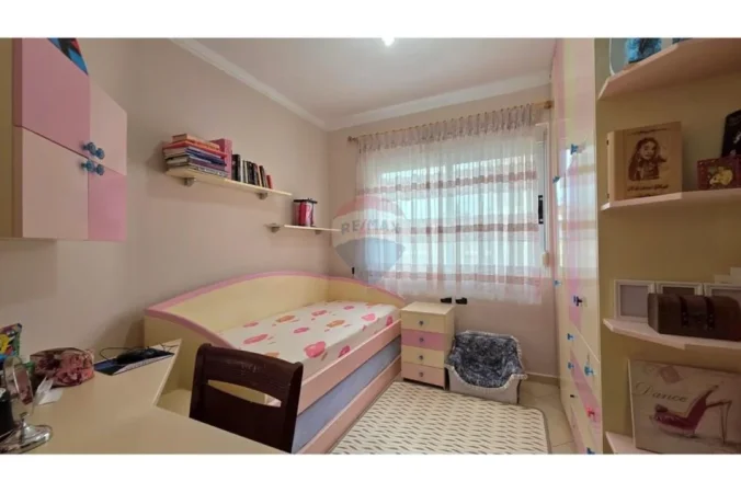 Vlore, shitet apartament 3+1 Kati 7, 131 m² 185.000 € (Rruga Gjergj Araniti, Vlore)