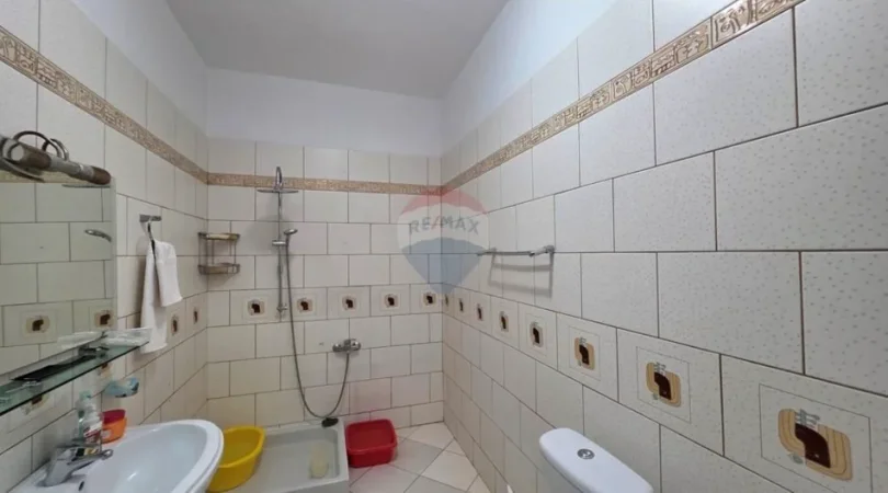 Vlore, shitet apartament 3+1 Kati 7, 131 m² 185.000 € (Rruga Gjergj Araniti, Vlore)