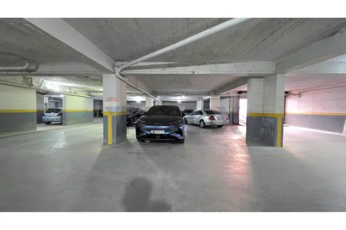 Vlore, shitet apartament 2+1 Kati 7, 129 m² 209.000 € (Rruga Hasan Kushta, Albano Romina, Vlorë)