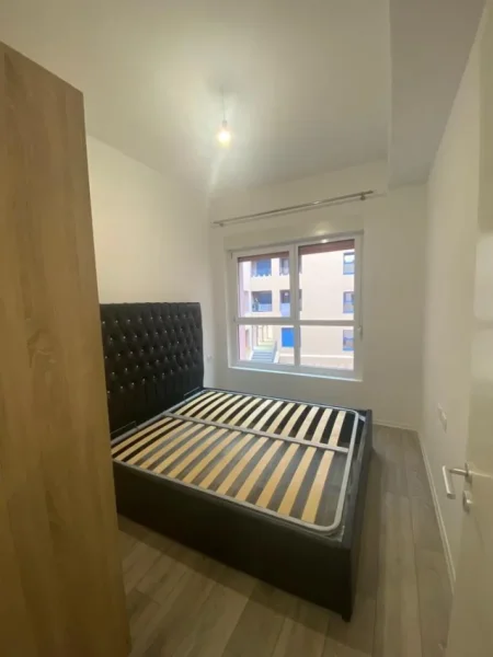 Tirane, jepet me qera apartament 1+1 Kati 5, 45 m² 350 € (Mangalem 21)