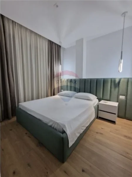Vlore, shitet Vile ne plazh Vile 3 Katshe , 375 m² 470.000 € (Rruga Andrea Varfi, Plazh I Vjeter, Vlore)