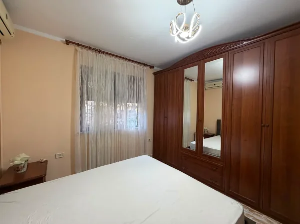 Tirane, shitet apartament 2+1 Kati 2, 132 m² 203.000 € (21 Dhjetori)