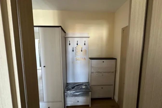 Tirane, jepet me qera garsonier 1+1 Kati 6, 32 m² 380 € (Ali Demi)