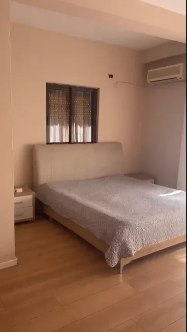 Tirane, jepet me qera apartament 2+1+Aneks+Ballkon Kati 4, 600 € (Don Bosko)