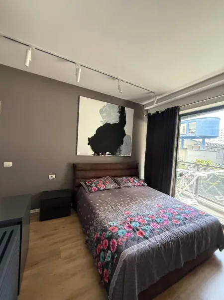 Tirane, shitet apartament 2+1 Kati 1, 105 m² 380.000 € (Rruga e Kosovareve)