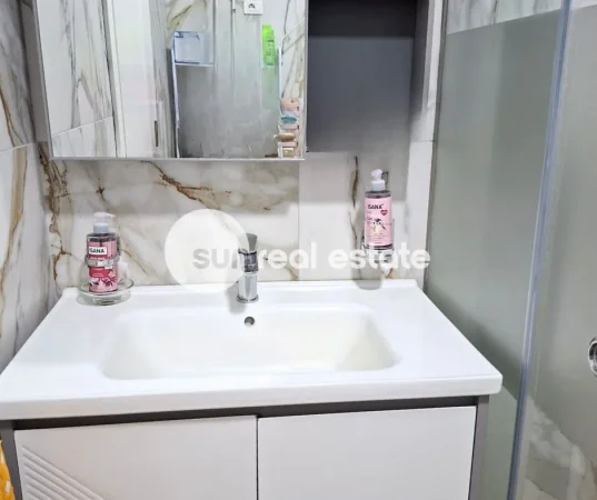 Shengjin, shitet apartament 1+1+Ballkon Kati 3, 62 m² 95.000 € (KUNE)