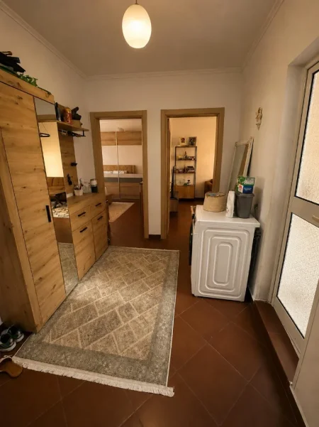 Tirane, shitet apartament 1+1+Ballkon Kati 5, 56 m² 125.000 € (Ish Pirro Mani)