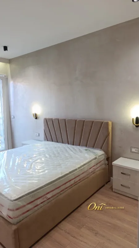 Tirane, jepet me qera apartament 1+1 Kati 6, 74 m² 800 € (PERBALLE DELIJORGJI)