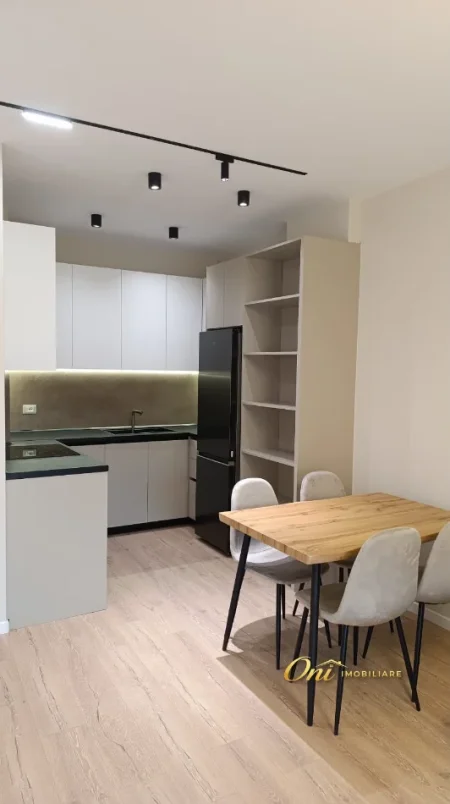 Tirane, jepet me qera apartament 1+1 Kati 6, 74 m² 800 € (PERBALLE DELIJORGJI)