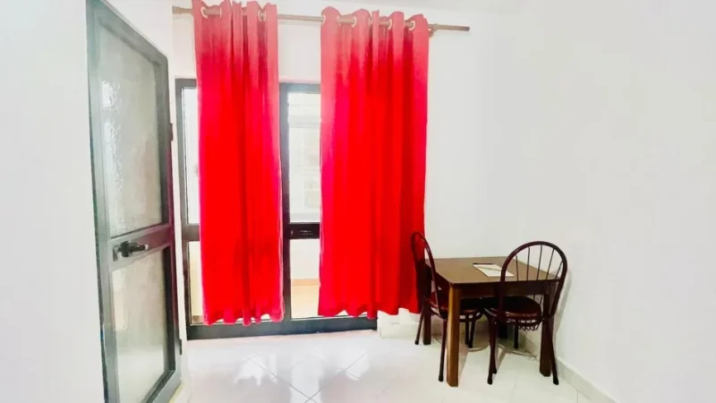 Tirane, jepet me qera apartament Studio Kati 3, 28 m² 330 € (Vilat Amerikane)
