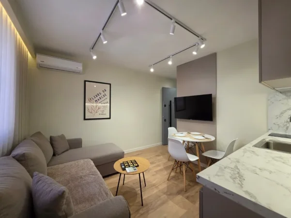 🏠SHITEN: Dy Apt. 1+1 & 1 Bllk  ( 📍21 Dhjetori / Diamond Dental ) ✨️ Investuar në detaje || 100% të reja - 65m² 🔥187.000€💶💶