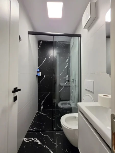 🏠SHITEN: Dy Apt. 1+1 & 1 Bllk  ( 📍21 Dhjetori / Diamond Dental ) ✨️ Investuar në detaje || 100% të reja - 65m² 🔥187.000€💶💶