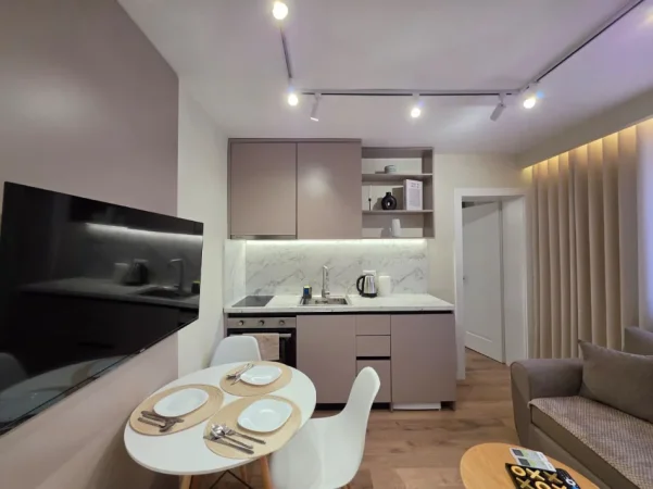 🏠SHITEN: Dy Apt. 1+1 & 1 Bllk  ( 📍21 Dhjetori / Diamond Dental ) ✨️ Investuar në detaje || 100% të reja - 65m² 🔥187.000€💶💶