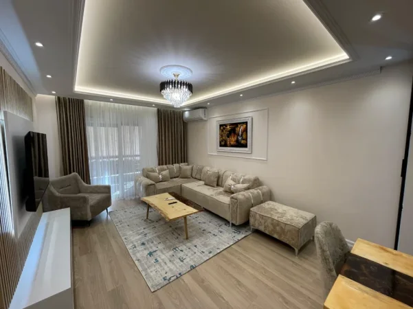 Tirane, jepet me qera apartament 2+1+Ballkon Kati 3, 112 m² 1.200 € (Liqeni i Thate)