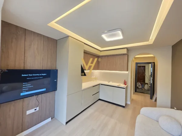Tirane, jepet me qera apartament 1+1+Ballkon Kati 2, 55 m² 770 € (BLLOK)