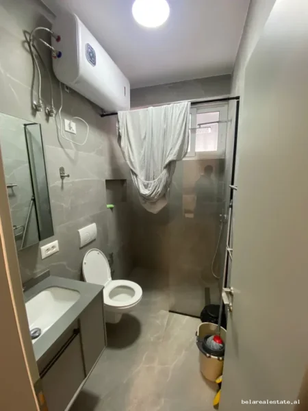 Tirane, jepet me qera garsonier Studio Kati 0, 22 m² 480 € (Vasil Shanto)