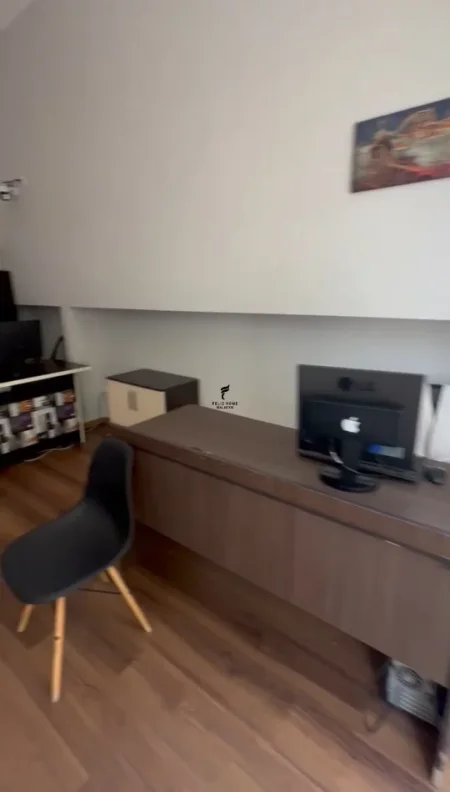 Tirane, jepet me qera dyqan Kati 0, 22 m² 400 € (STADIUMI DINAMO)