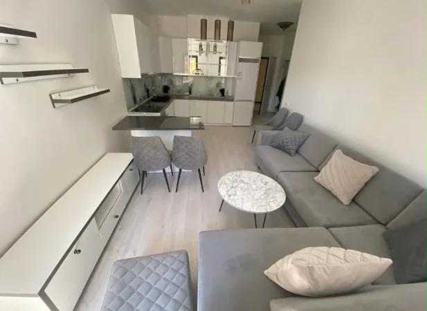 Tirane, shitet apartament 1+1 Kati 3, 63 m² 240.000 € (Rruga e Kosovareve.)