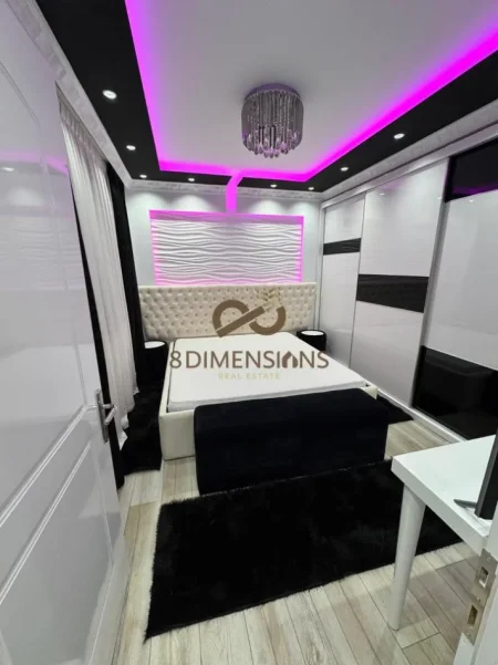 Jepet me qera Apartament 2+1 ne Fresk tek Thesari (D8242A-226)