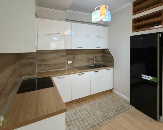 Tirane, shitet apartament 1+1 Kati 2, 60 m² 160.000 € (Perballe Spitalit Amerikan 3)