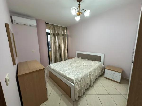 Tirane, shitet apartament 1+1 Kati 9, 78 m² 206.000 € (21 Dhjetori)