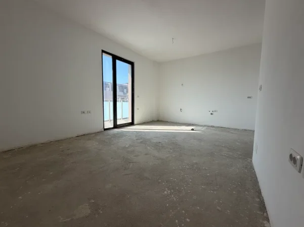 shitet apartament 3+1 , 119 m² 175.000 € (Ish Dogana)
