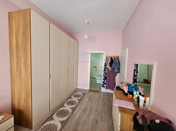 Tirane, shitet apartament 2+1+2+Ballkon Kati 7, 97 m² 170.000 € (Kompleksi Mangalem)